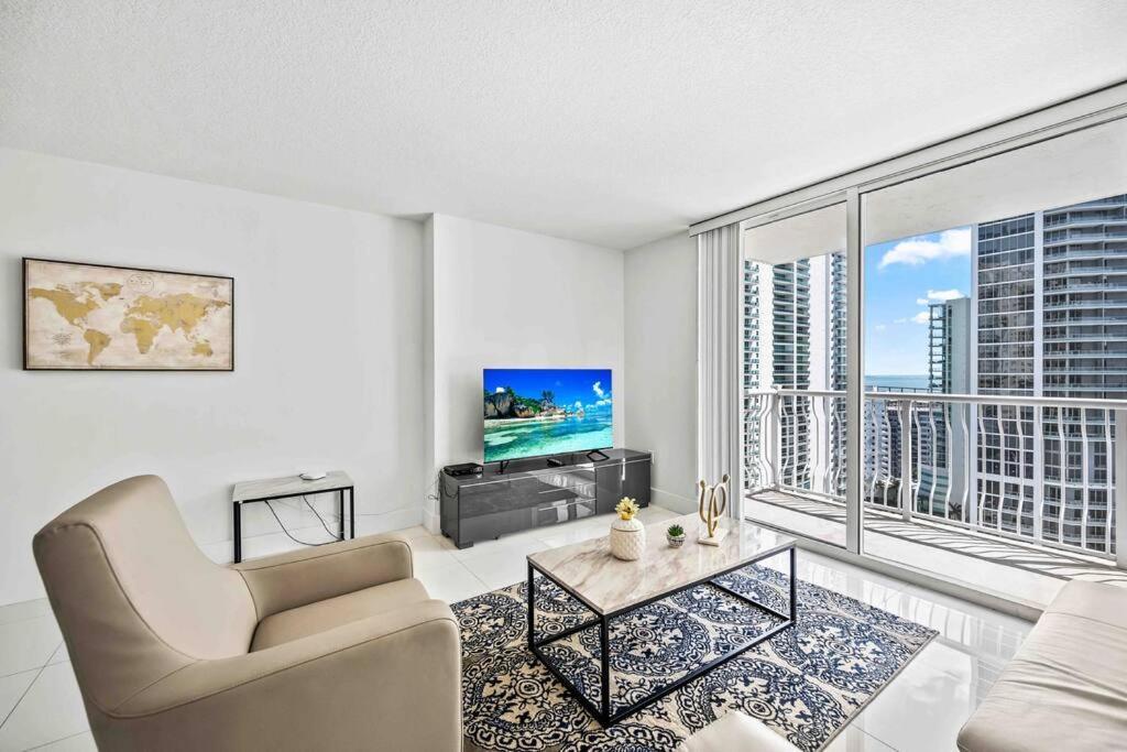 Luxurious 1 Bed Apartment In Brickell • Ocean View Miami Extérieur photo